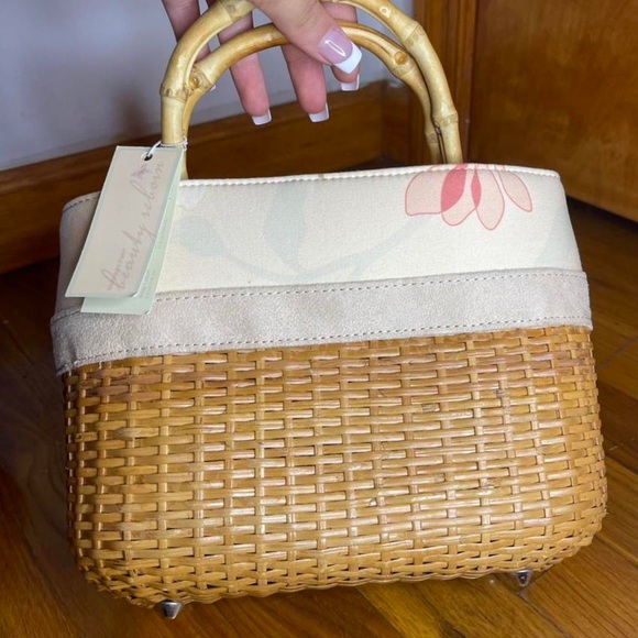 Floral Handwoven Satchel Purse - Picture 3 of 4